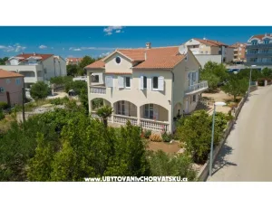 Apartm�ny Duzelovi dvori 