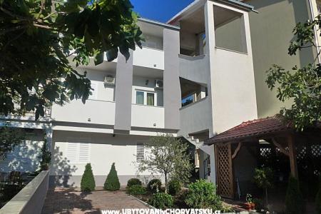 Apartmány DIVNA Baška Voda Chorvatsko