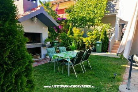 Apartmány Karin foto 2