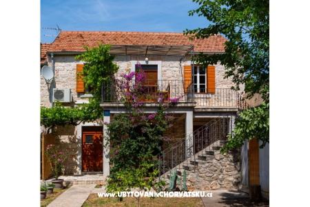 Apartmány Bauer Biograd Chorvatsko