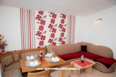 Apartmány Tiho i Jelena foto 5