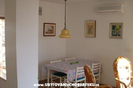 Apartmány Dvornik - Sutivan foto 4