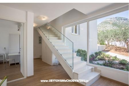 Villa Blanka Bol island Brac for 12 foto 3