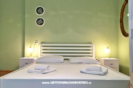 Cro-Split Apartmány foto 2