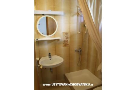 Apartmány &amp; Pokoje Nena foto 5
