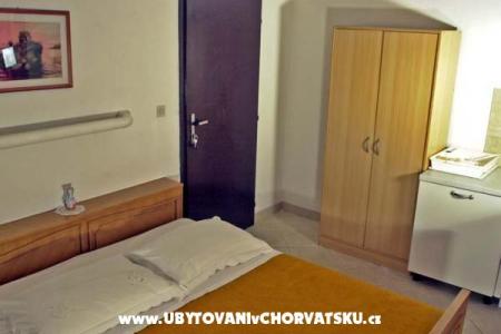 Apatmani  Rosa Brela foto 5