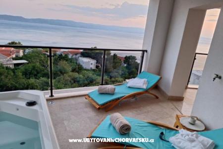 Ivana &amp; Luka Brela Chorvatsko