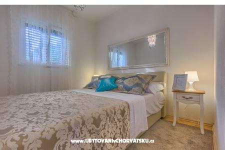 Island Dům Palatina foto 4