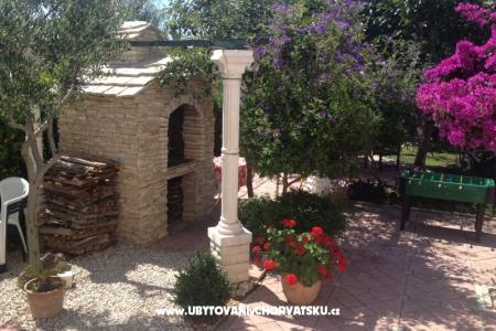 Villa Orij Apartmány foto 4