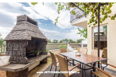 Apartmány Mihaela foto 4