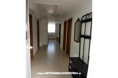 Apartmány Ela foto 5