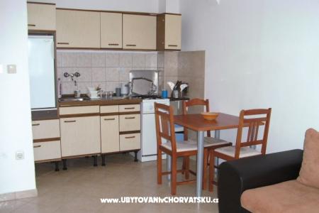 Apartmány &amp; rooms Brist foto 4
