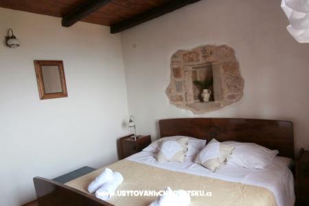 Kamenný dům za odmor Ostojić foto 4