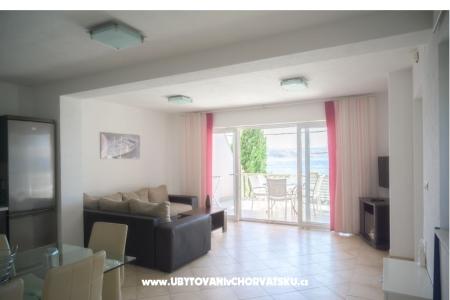 Beachfront Apartmány Baricevic wit foto 4