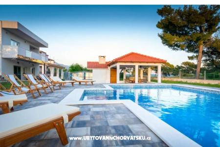 Villa Apartmány Marko foto 3