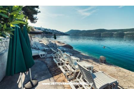 Apartmány i Pokoje Villa Barbara foto 3