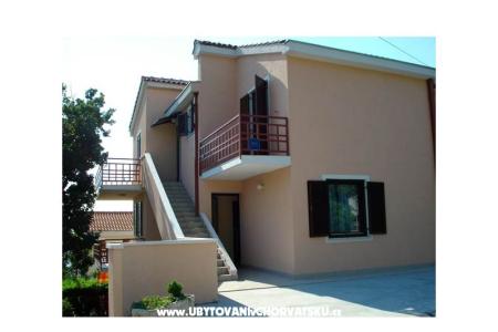 Apartmány Karla  Njivice foto 2