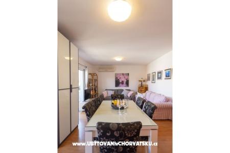 Apartmány Luny Makarska foto 2