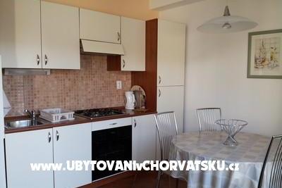 Villa Apartmány Sumić foto 4