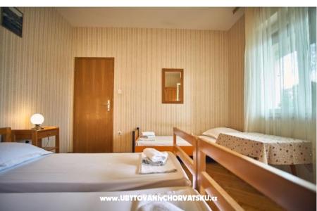 Apartmány Boris - Vinisce at Trogi foto 5