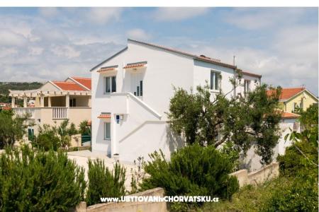 BayBeach Apartmány Sevid foto 5