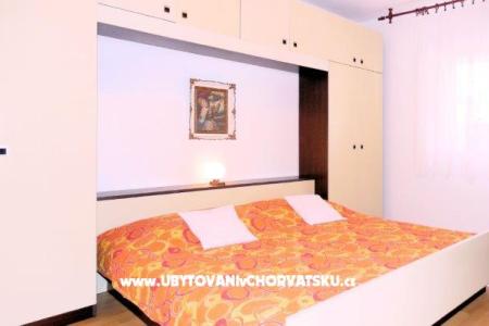 Luka Tadic Apartmány foto 3