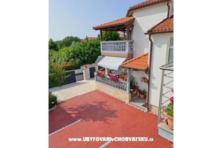 Apartmány Mila-Casa Bianca  Medulin Chorvatsko