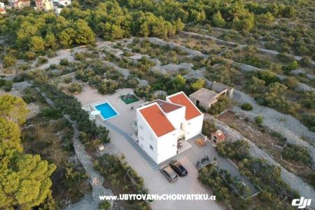 Apartmány AS sa bazenom foto 2