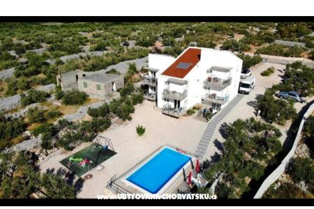 Apartmány AS sa bazenom foto 3