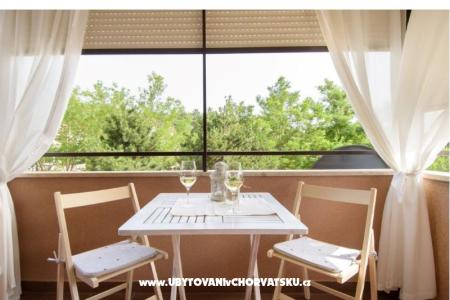 Apartmán Alba.4*.more , odmor Novigrad Chorvatsko