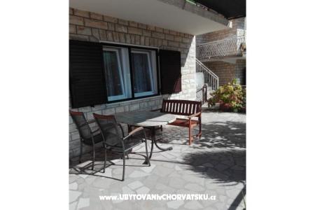 Apartmány Gale Omis foto 2