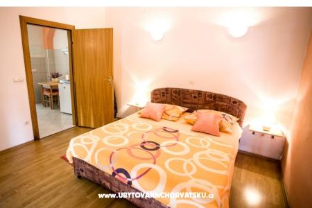 Apartmány Teni foto 5
