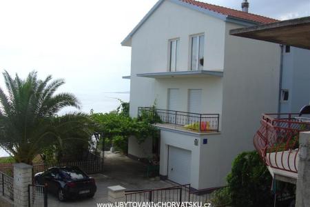 Vila ANI    Omiš Chorvatsko