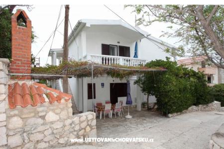 Apartmány Salis foto 2