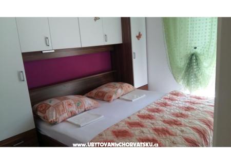 Apartmány Lara foto 5