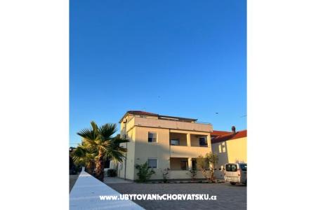 Apartmány Vujasin Pakoštane Chorvatsko