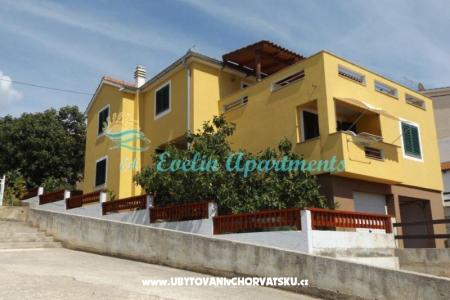 House Evelin Pakoštane Chorvatsko