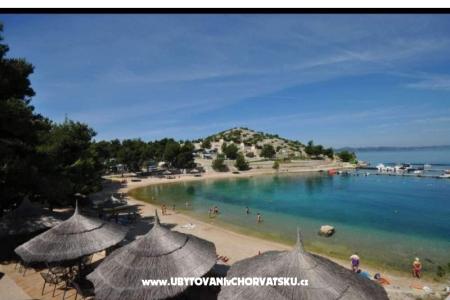 Mobile home Sunny day foto 5