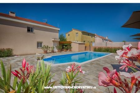  Dům s bazénem - Villa Marijana  foto 5