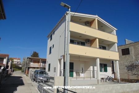 Apartmány Four Seasons - Pirovac foto 2