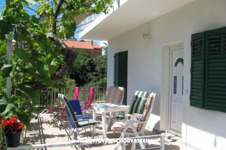 Apartments Zora Pirovac Chorvatsko