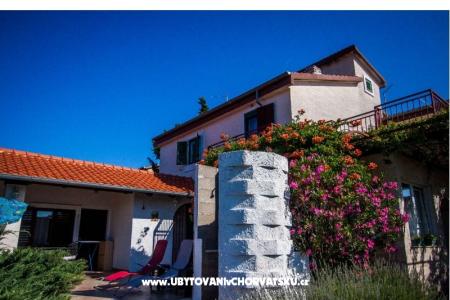 PIROVAC APARTMENTS *** foto 2