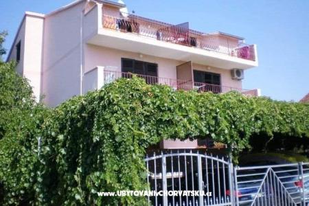 Villa Stefa Pirovac  Pirovac Chorvatsko