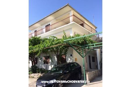 APARTMANI EDI foto 3