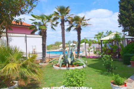 Apartmány s bazénem Jadranka foto 3