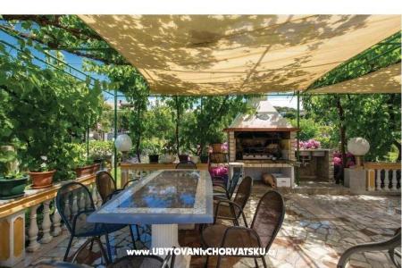 Apartmány Lupić foto 2