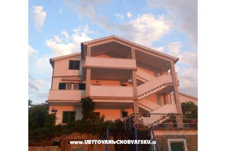 Apartmány Mira ostrov Rab Chorvatsko