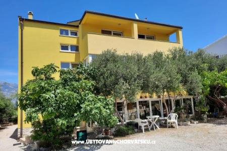 Apartmány FLOBI Ražanac Chorvatsko
