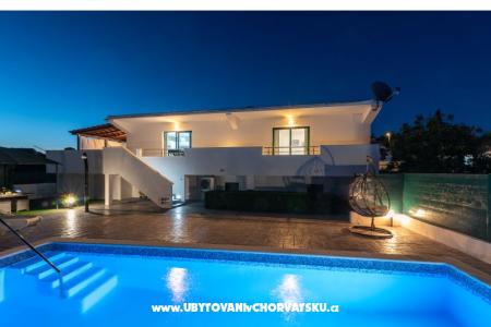 Vila Alina – Rogoznica Chorvatsko