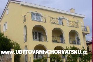 Apartmány Laura foto 2
